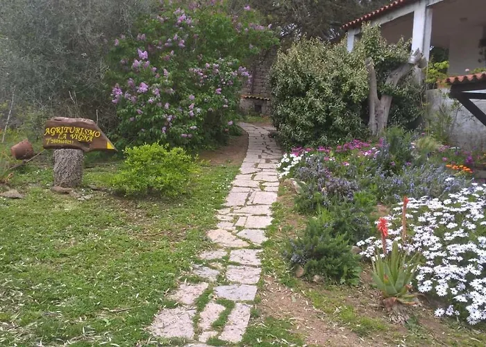 La Vigna 4* テンピオ・パウザーニア